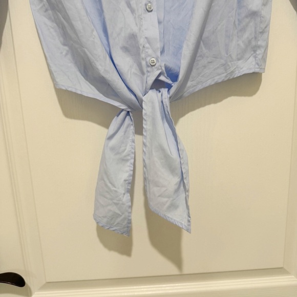 Gestuz Ibby Crop Shirt in Light Blue Front Tie Size 38/M 6 - Picture 5 of 10